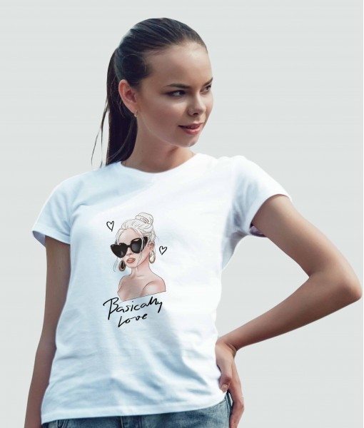 Дамска тениска с щампа Арт Basically love